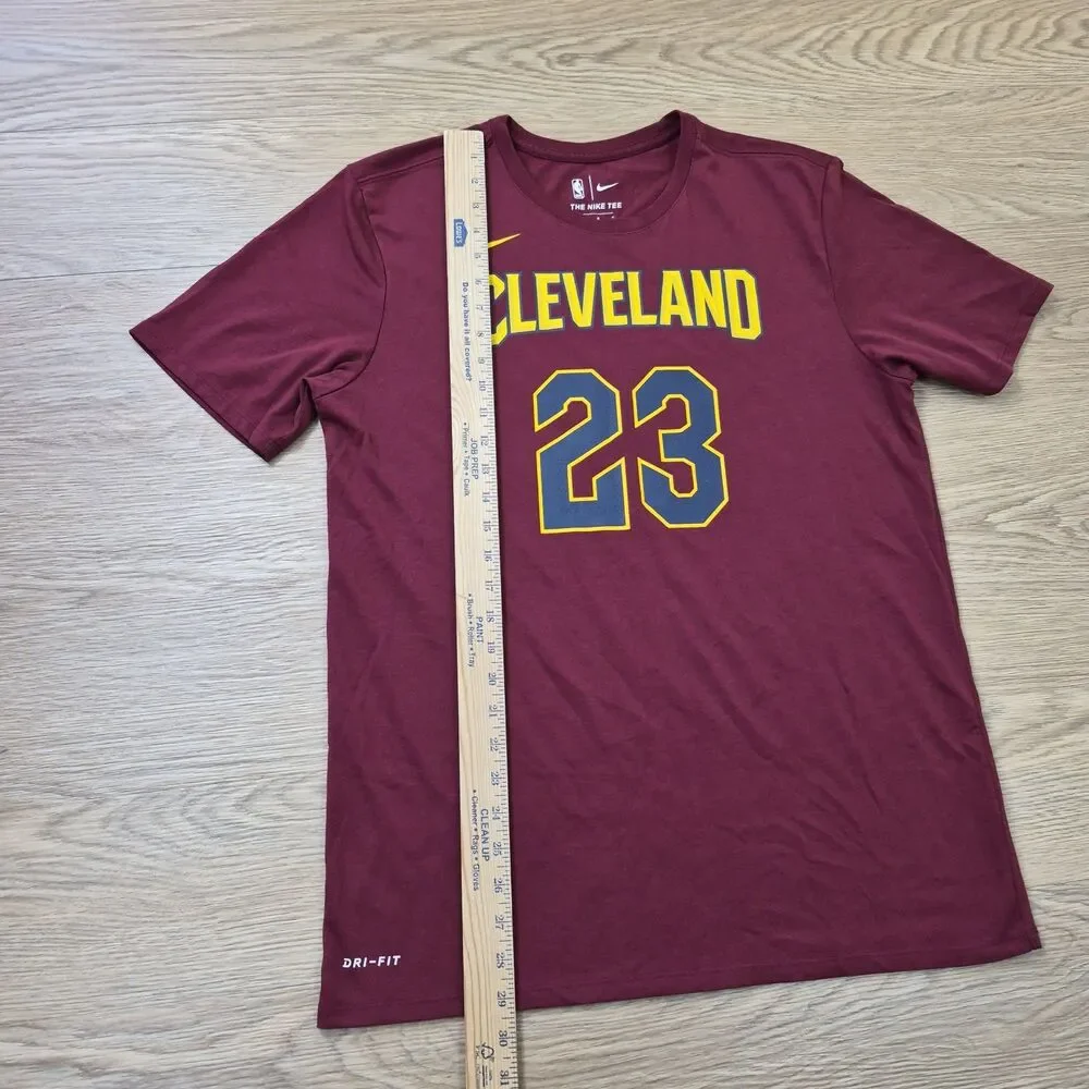 Nike Dri-Fit Lebron James #23 Cleveland Cavaliers Adult Mens L Tee NBA Goat